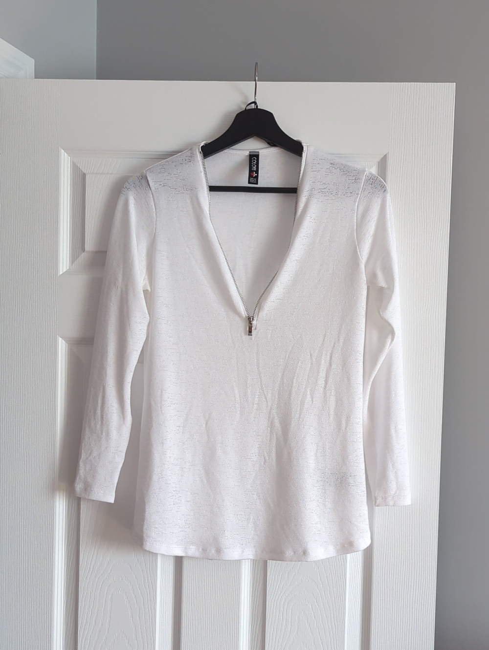 White V-Neck Zip-Front Long Sleeve Top